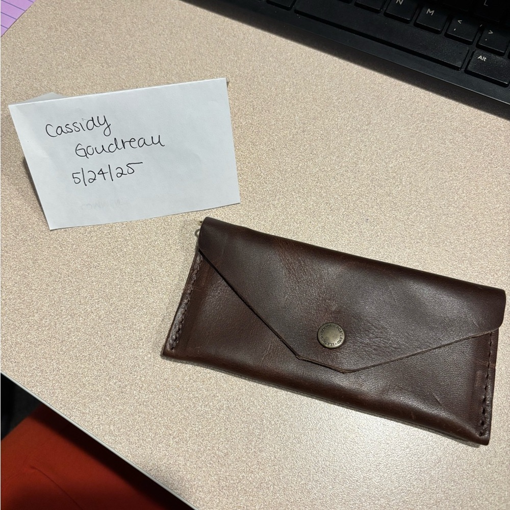 Grizzly Portland Leather Long Mini Envelope Wallet